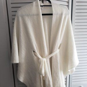 Long, soft ruanna poncho!